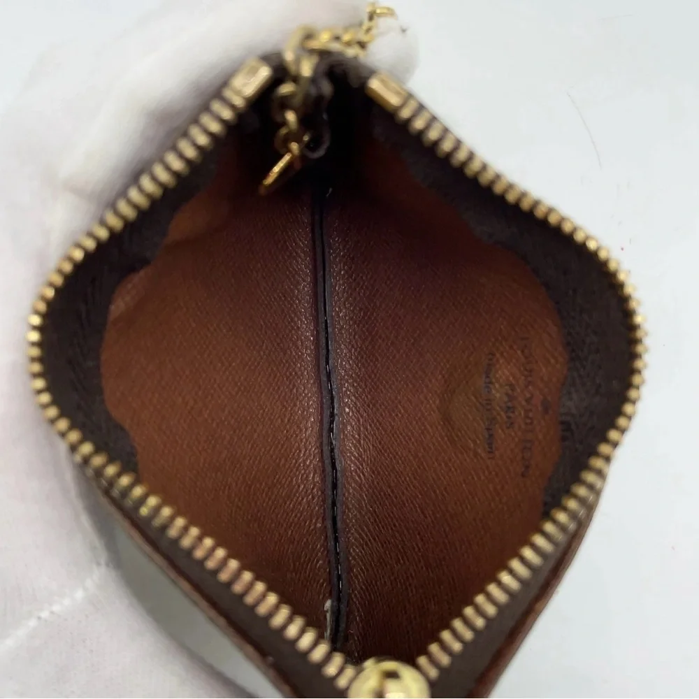 Louis Vuitton Monogram Canvas Key Holder